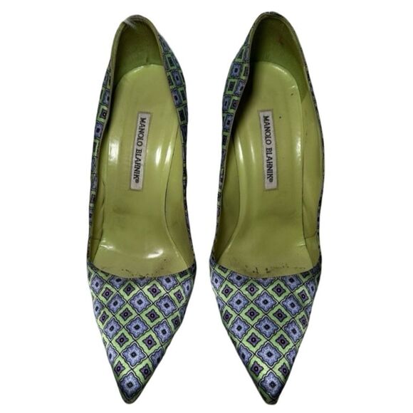 Vintage Manolo Blahnik Pumps - Picture 1 of 10